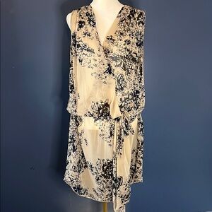 Hoss Intropia sheer floral dress  Anthropologie. Taupe navy floral crepe